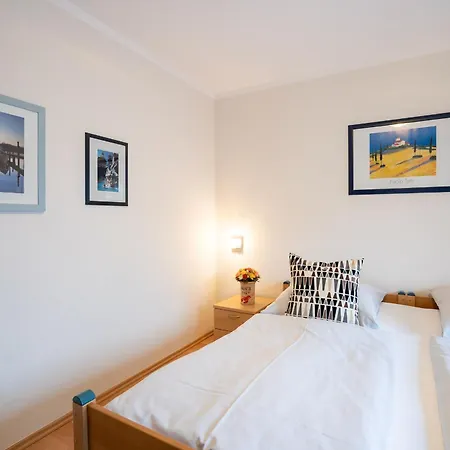 Fis 510 - Hanseaten Residenz 샬베우츠